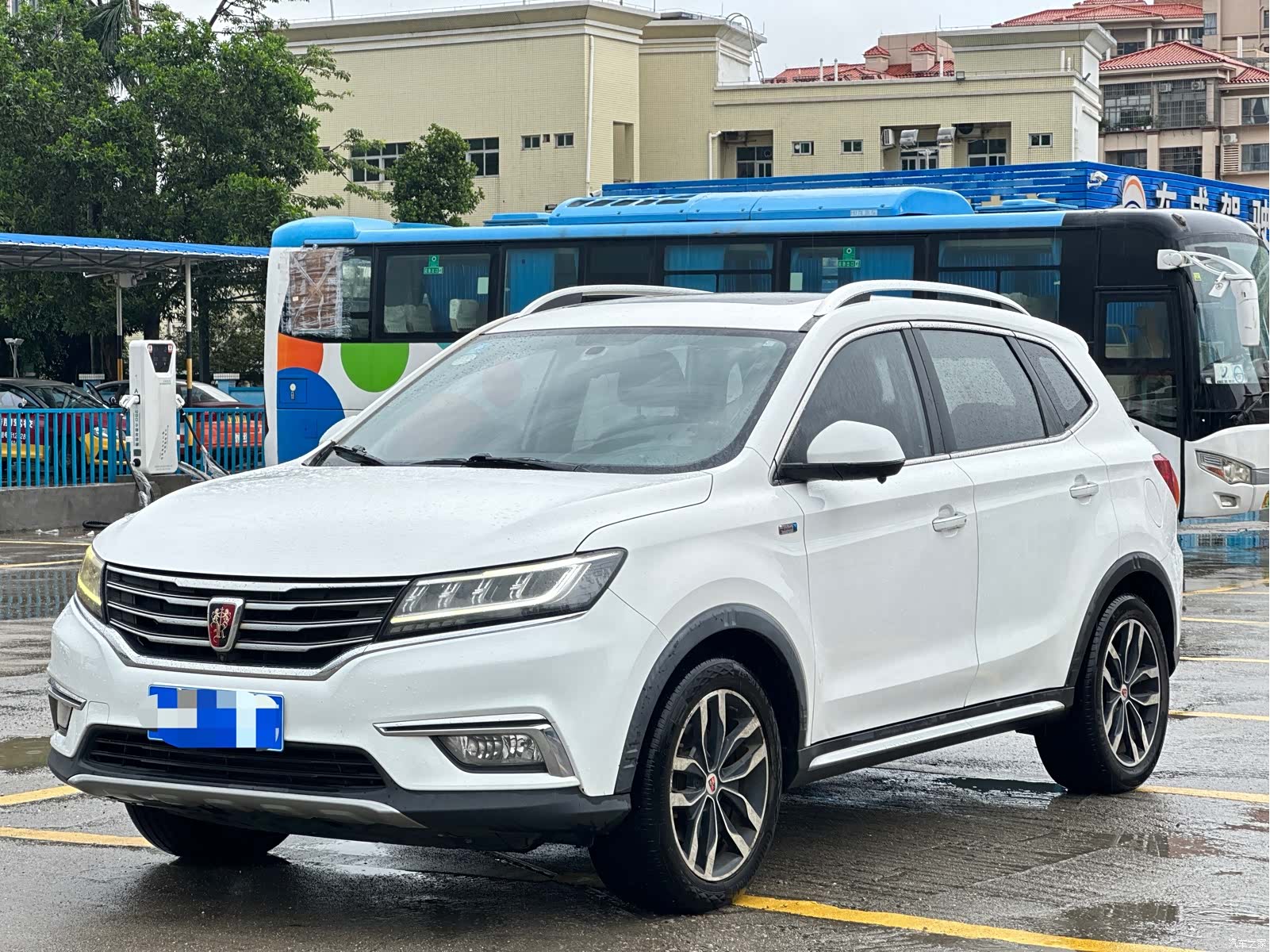 Roewe RX5, 2017 1