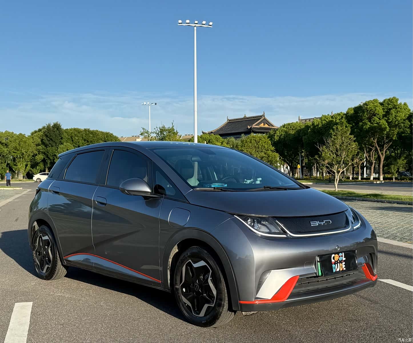 BYD Dolphin, 2022 3