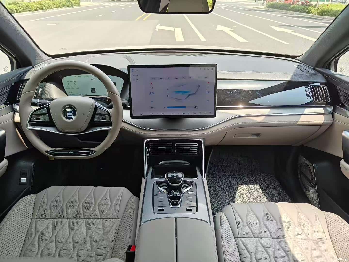 BYD Tang, 2024 6