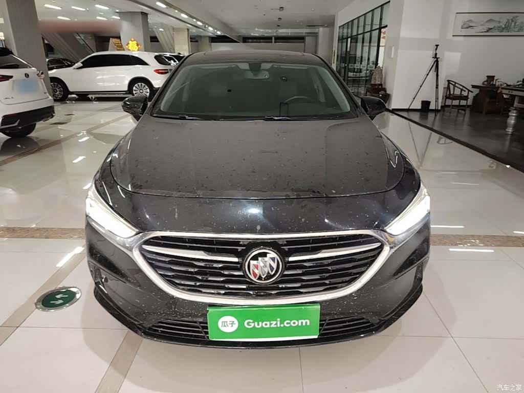 Buick LaCrosse, 2022 3