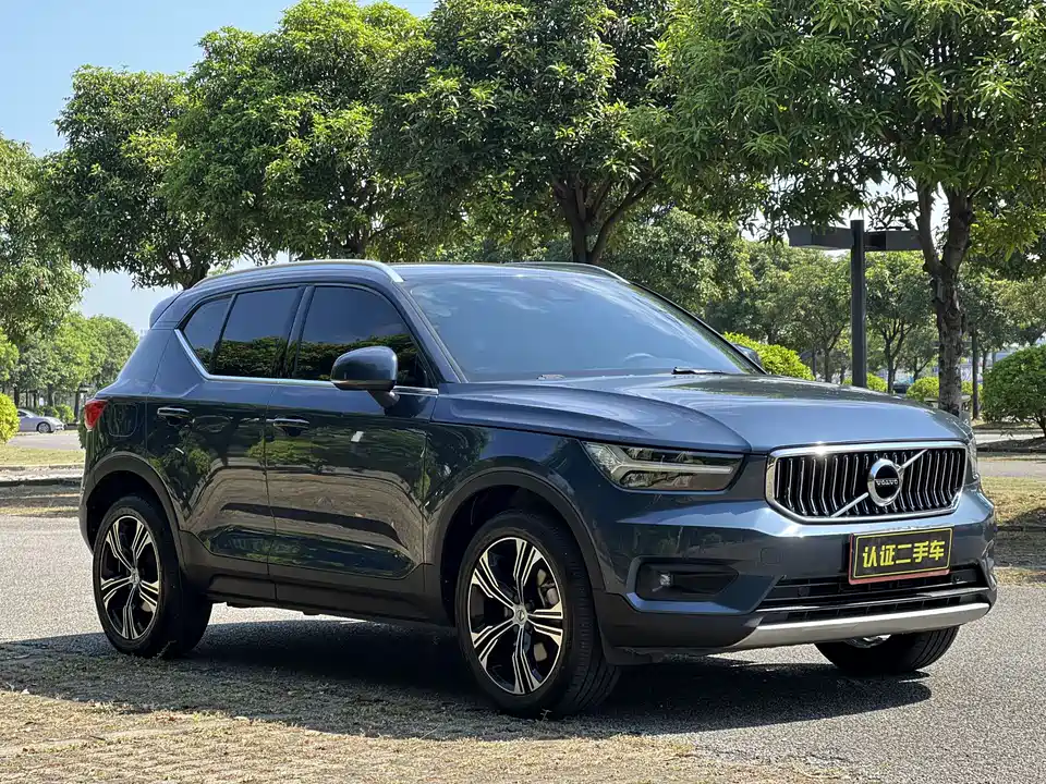 Volvo XC40