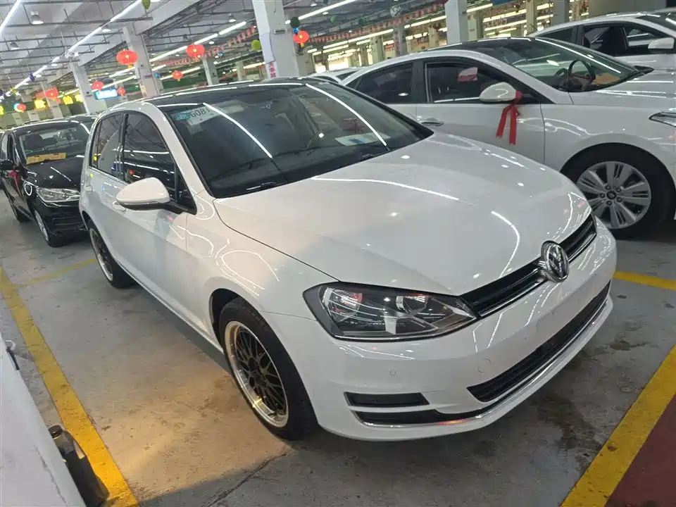 Volkswagen golf
