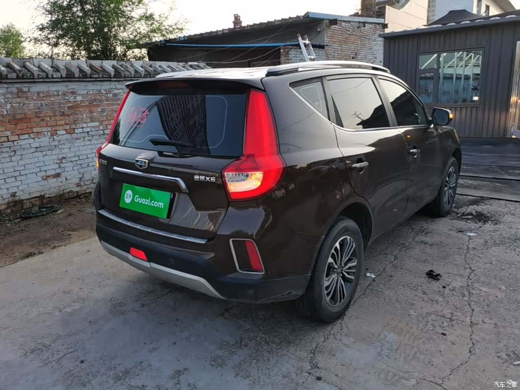 Geely X6, 2017 7