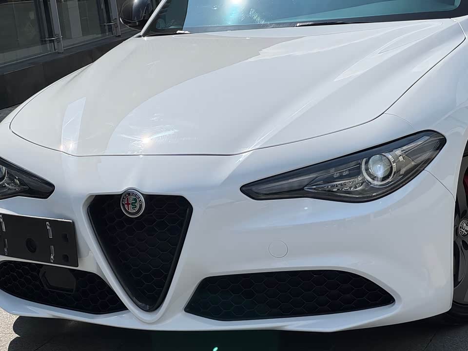 Alfa Romeo Giulia