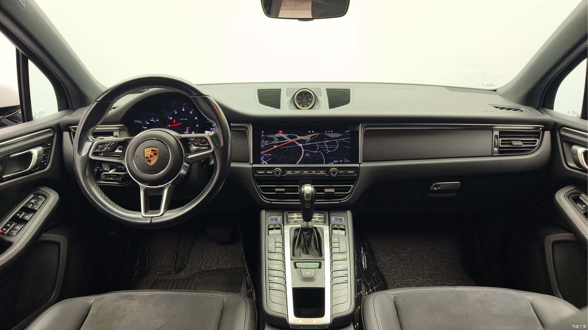 Porsche Macan, 2019 9