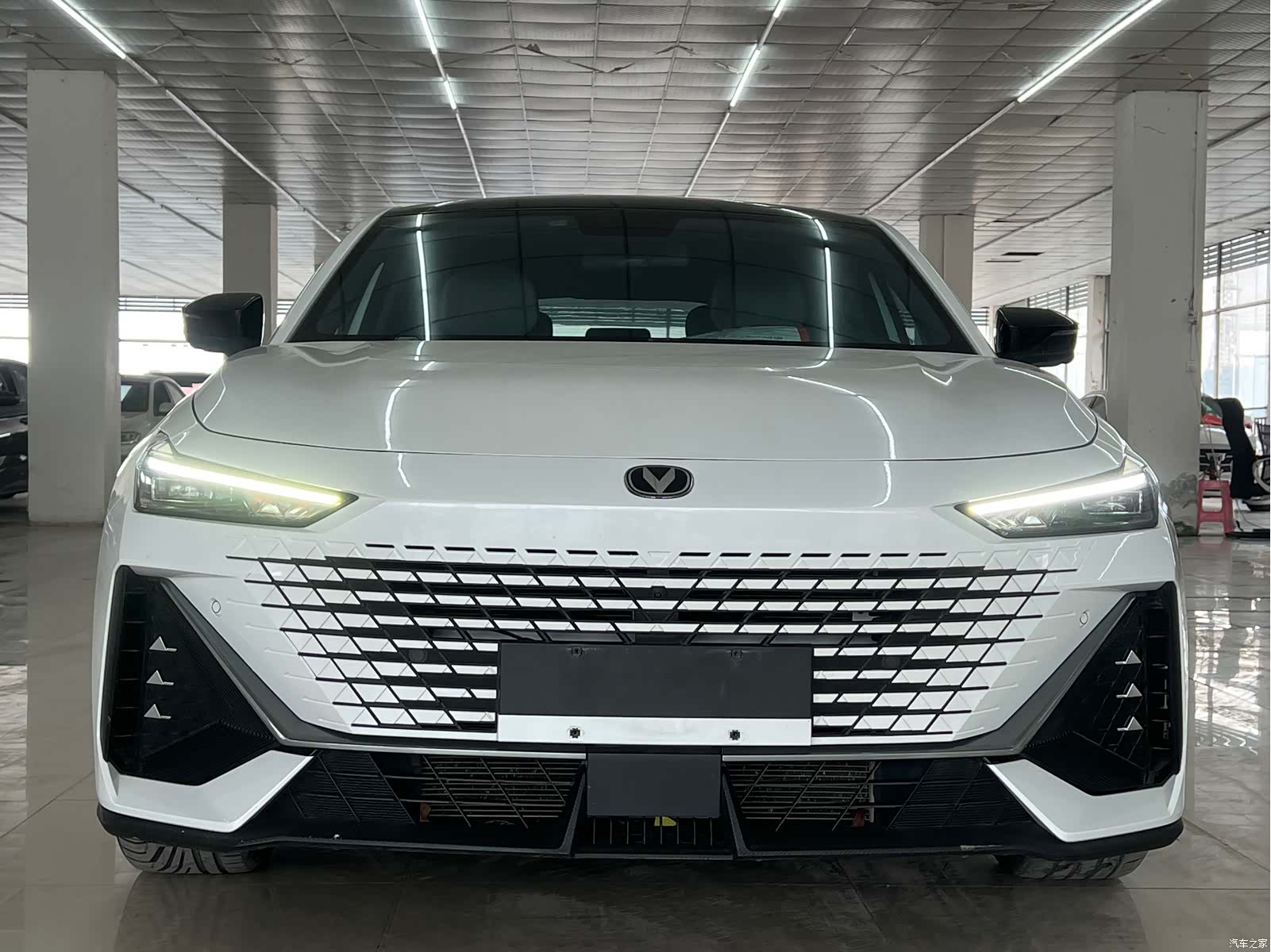 Changan UNI-V, 2022 2