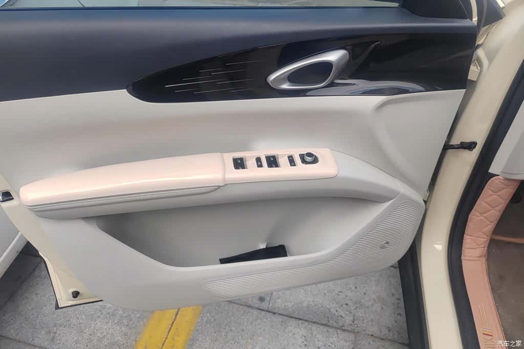 Geely Xingyuan, 2025 7