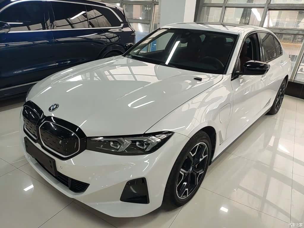 BMW i3, 2024 1