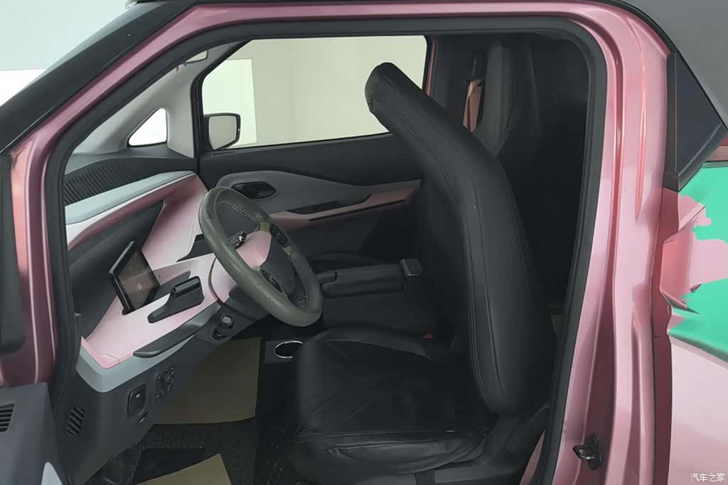 Wuling E200, 2020 11
