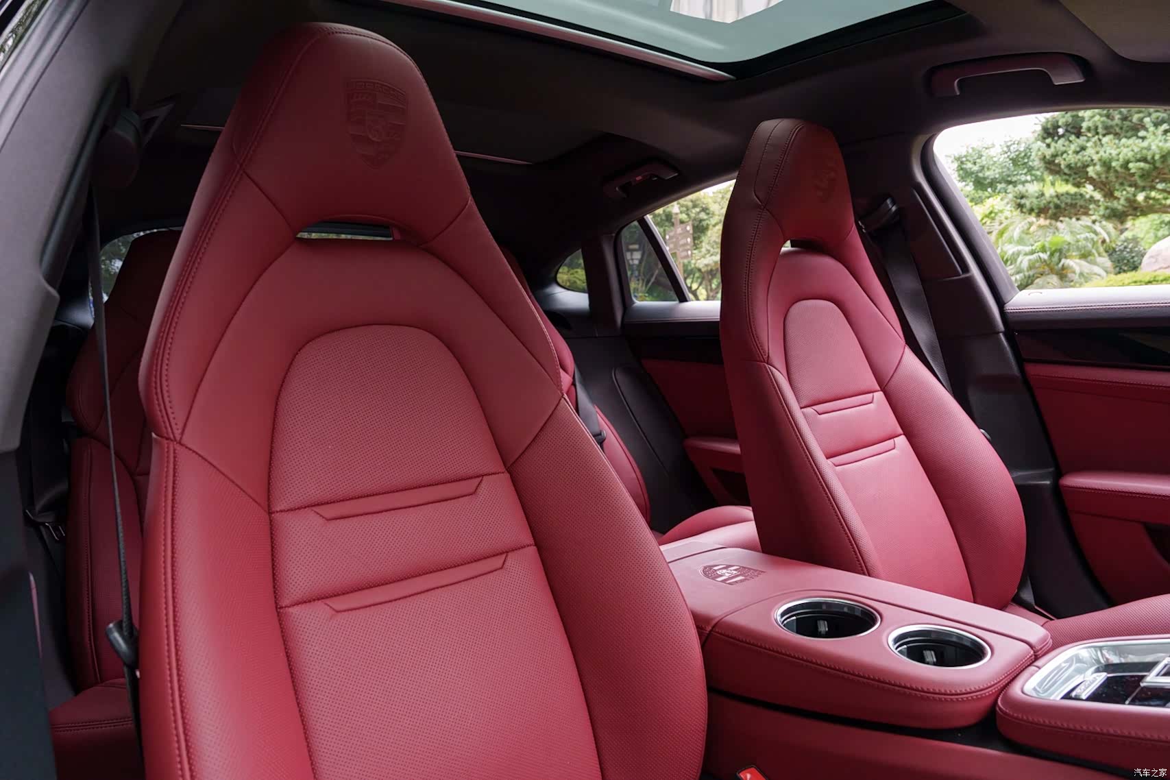 Porsche Panamera, 2019 4