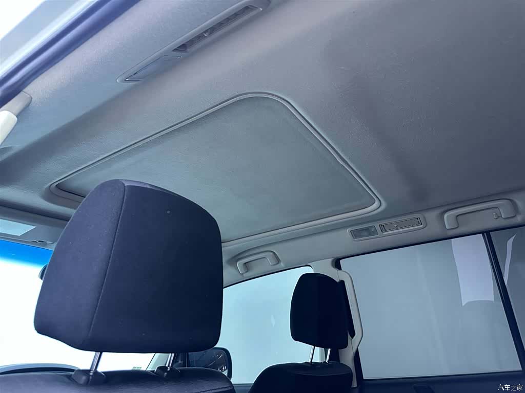 Mitsubishi Pajero, 2024 14