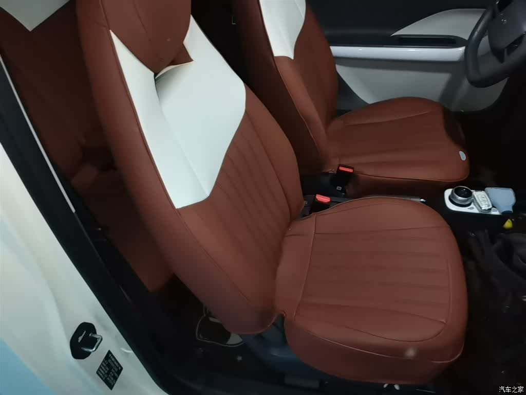 Geely Panda, 2025 25