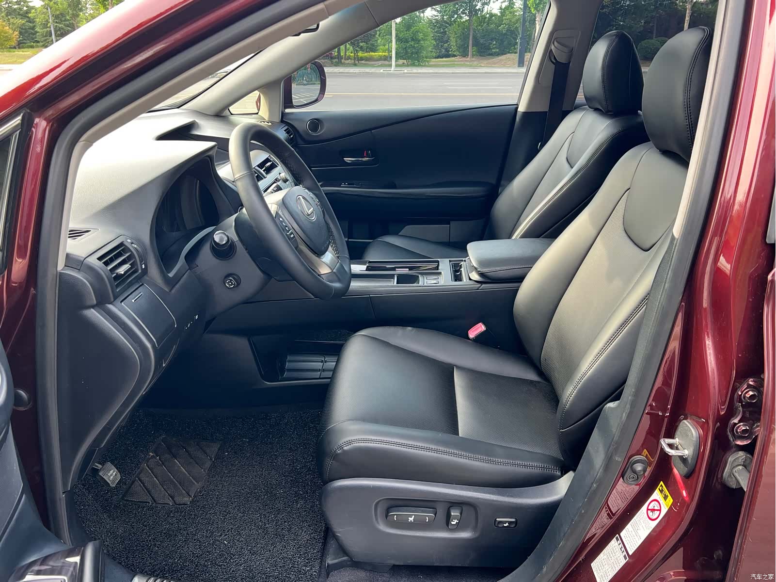 Lexus RX, 2013 10
