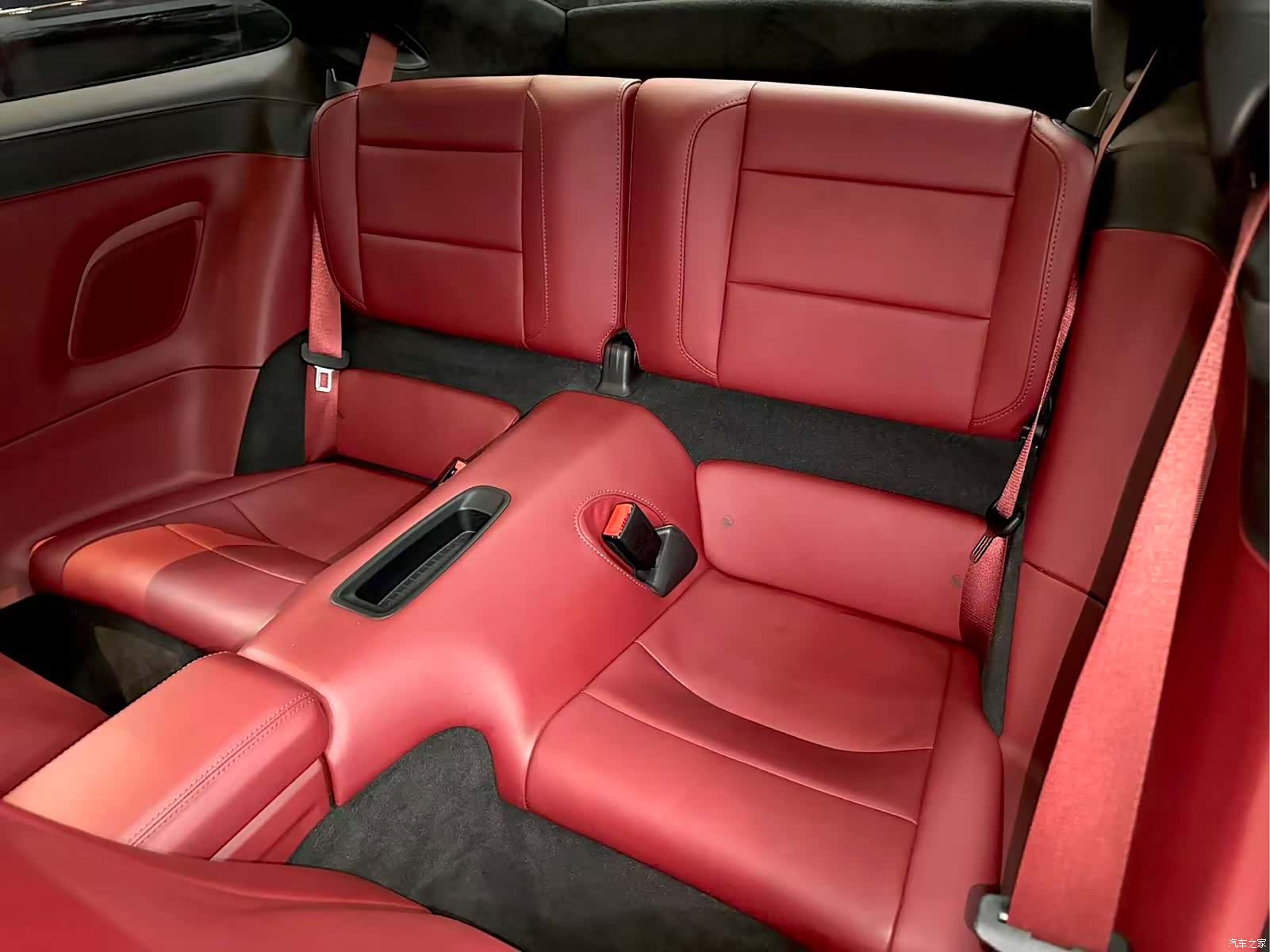 Porsche 911, 2018 6