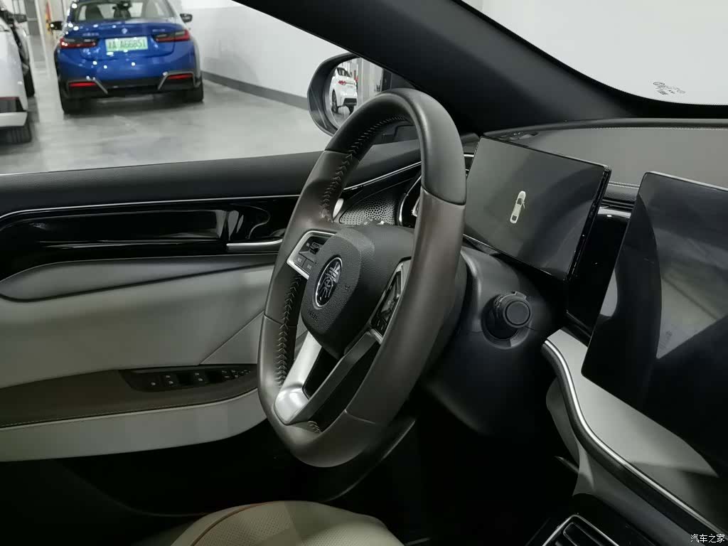 BYD Qin, 2023 22