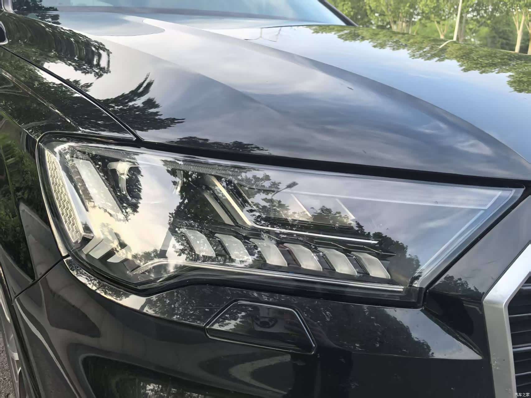 Audi Q7, 2022 9