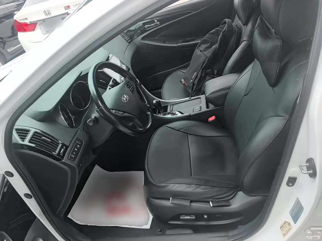 Hyundai Sonata, 2015 15