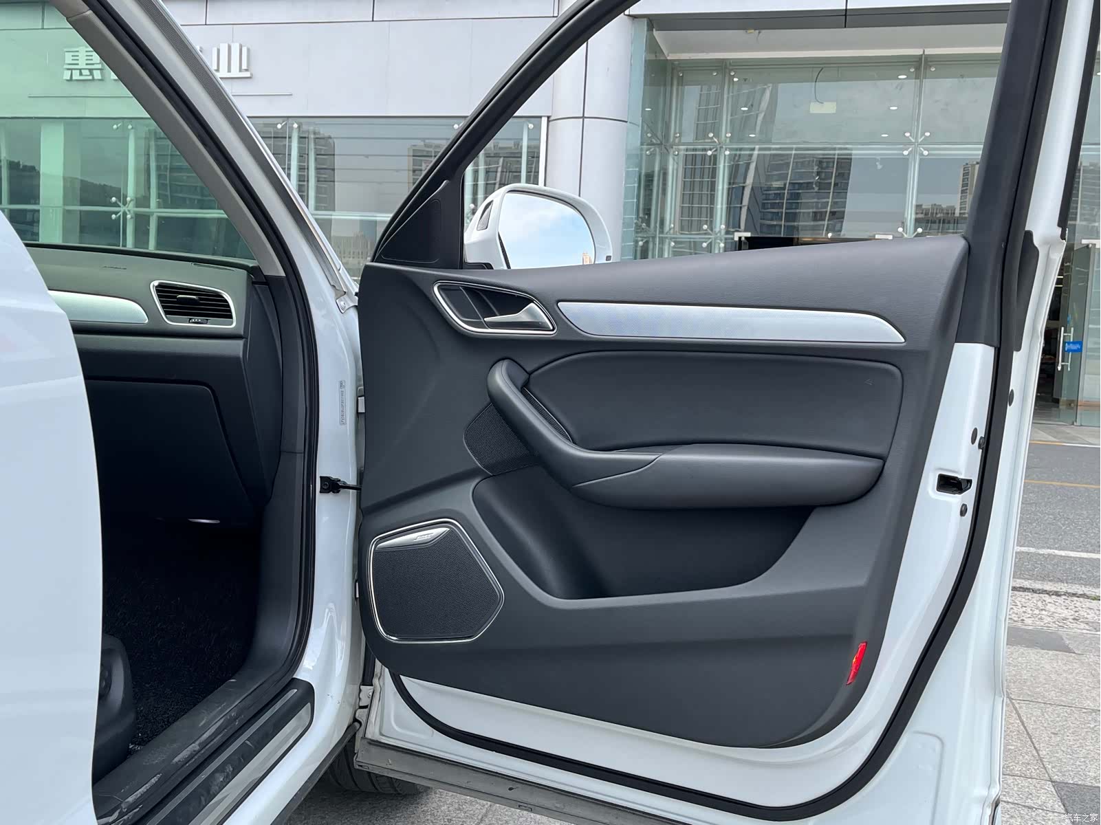 Audi Q3, 2016 18