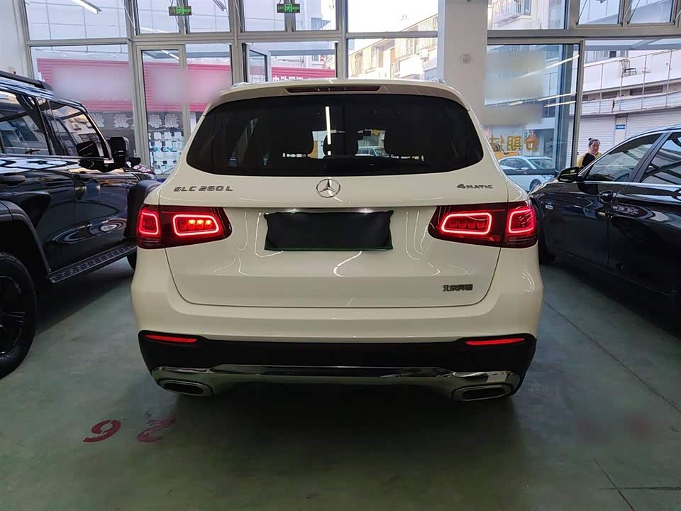 Mercedes-Benz GLC Mercedes-Benz GLC