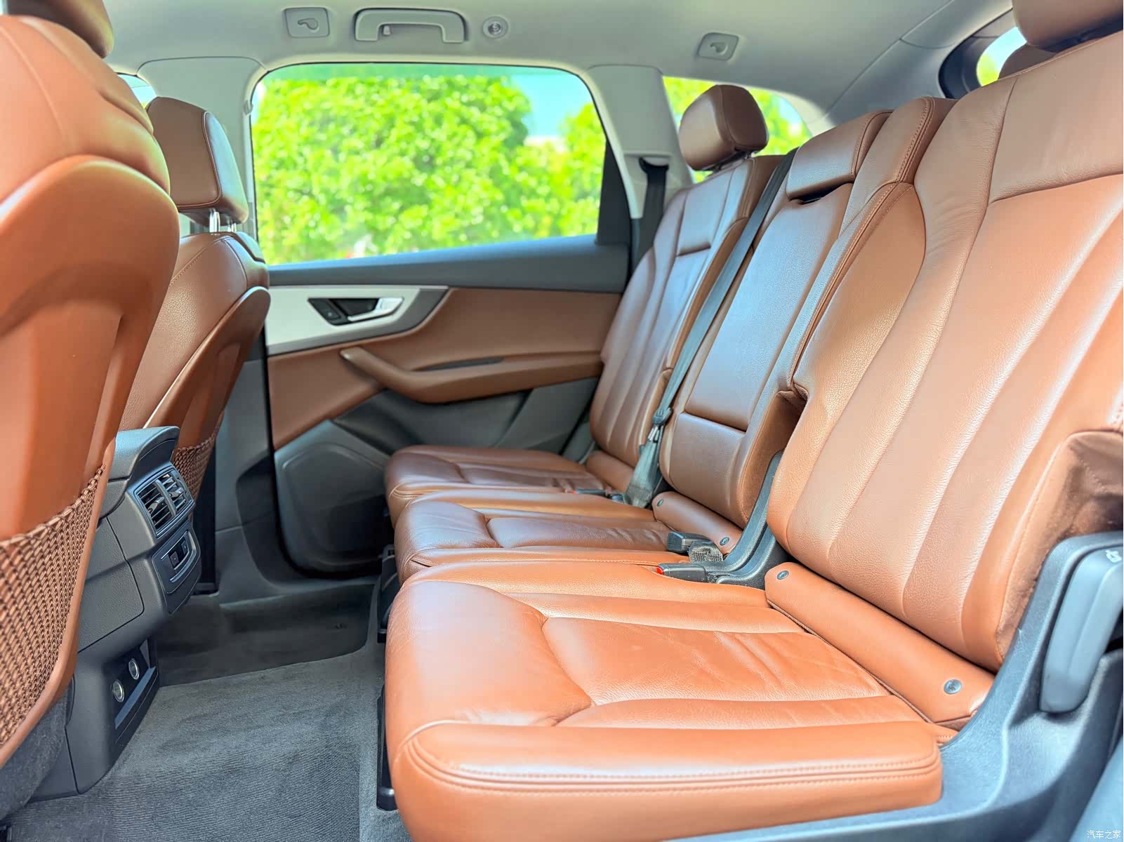Audi Q7, 2019 11