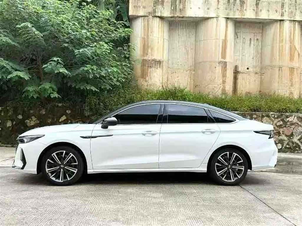 Chery Arrizo 8, 2023 9