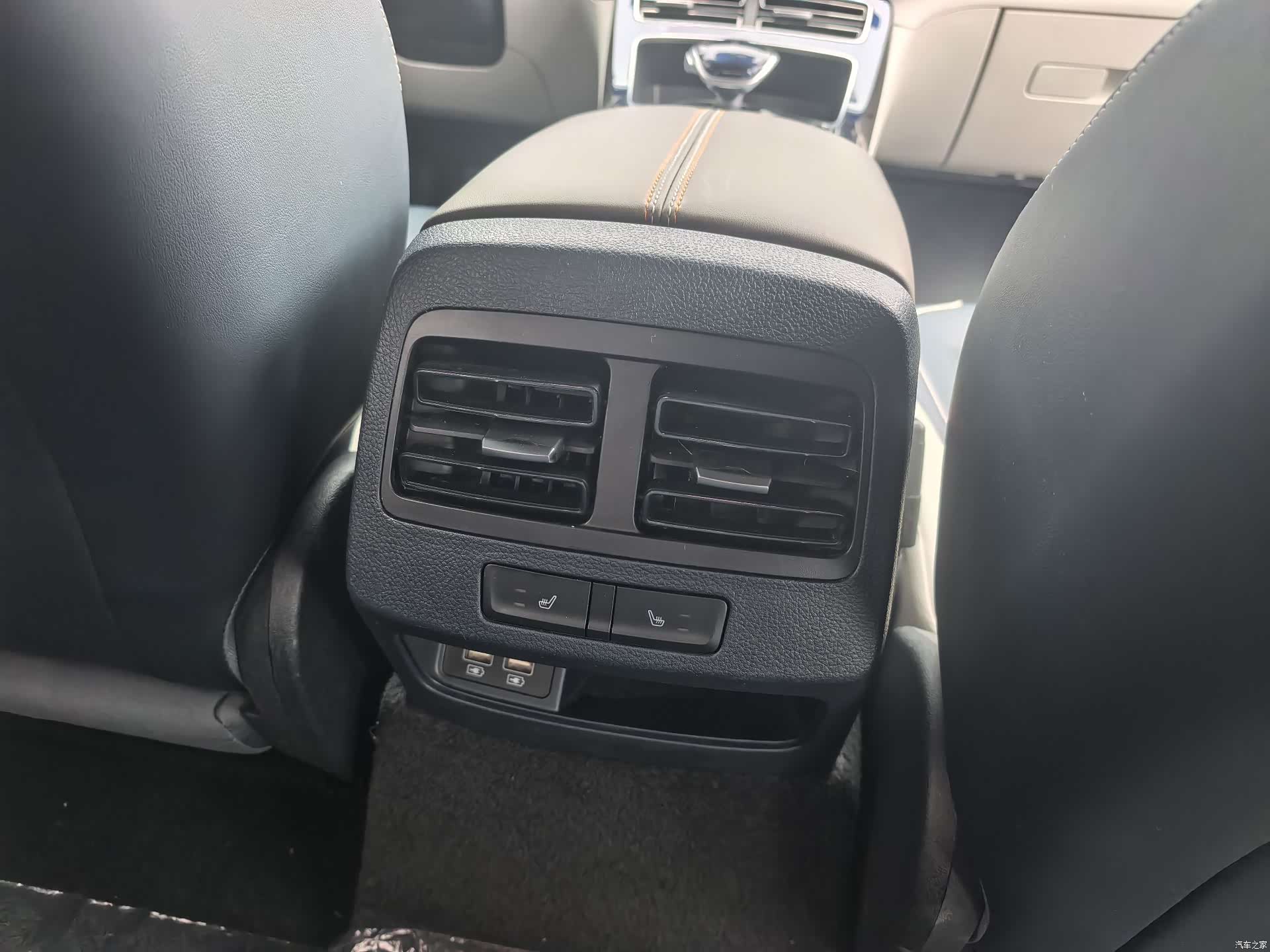 BYD Qin, 2023 12