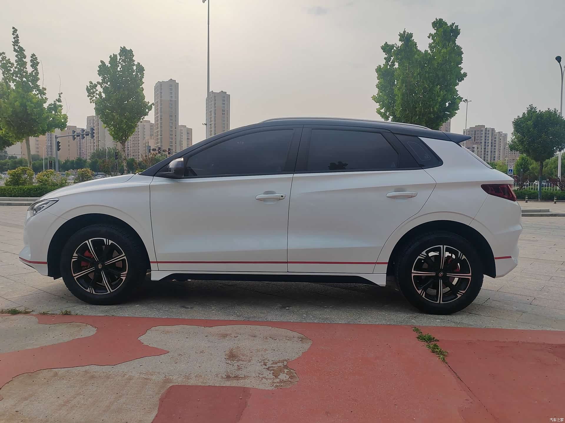 BYD E2, 2020 7