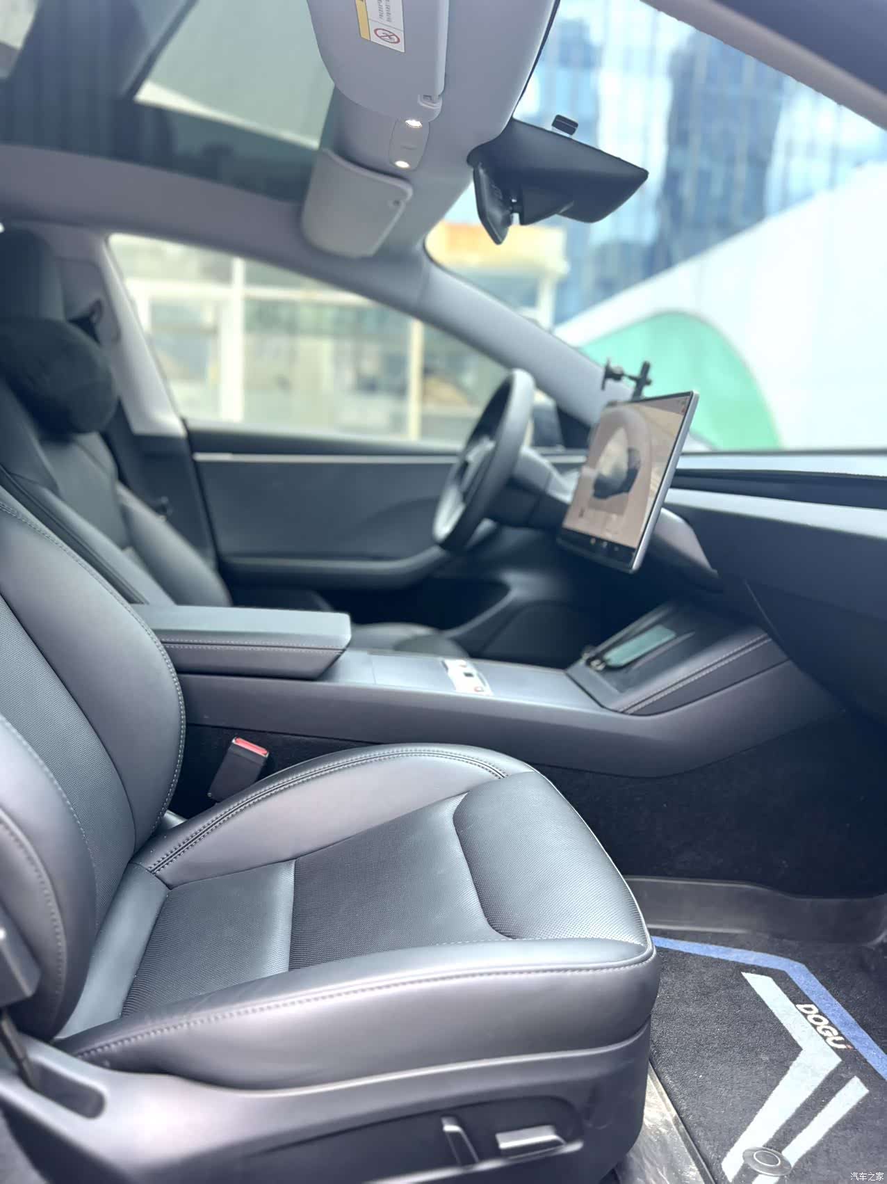 Tesla Model 3, 2024 6