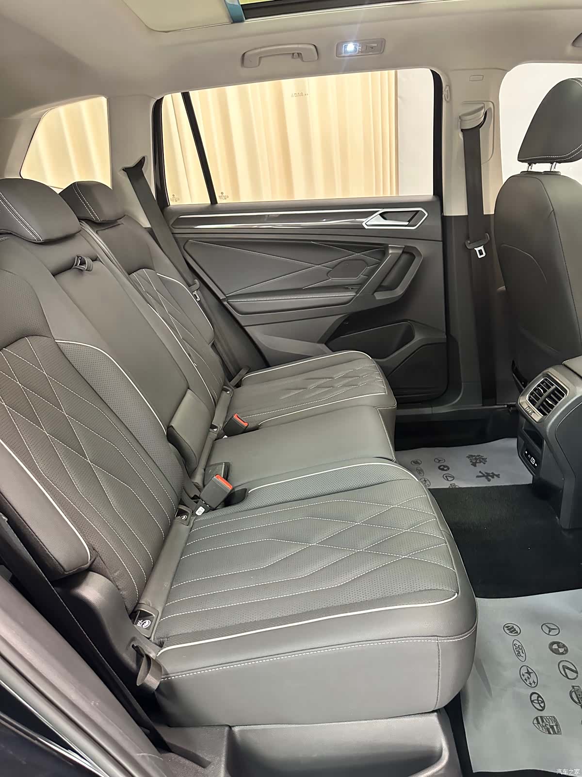Volkswagen Tiguan L, 2023 11