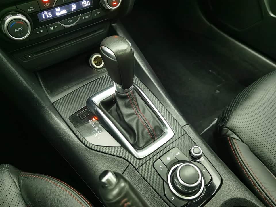 Mazda 3 Angkesaila Mazda 3 Angkesaila