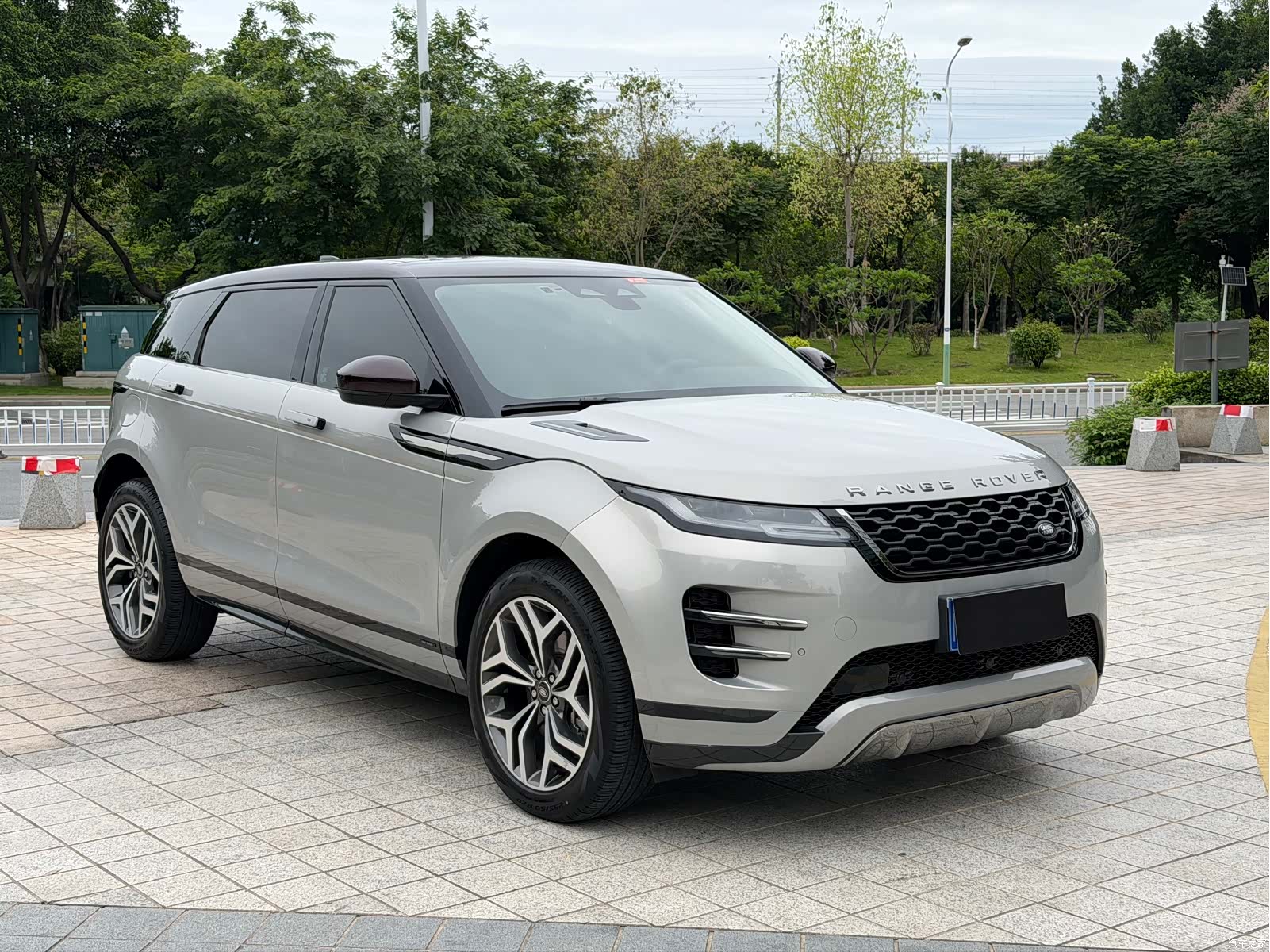 Land Rover Range Rover, 2022 3