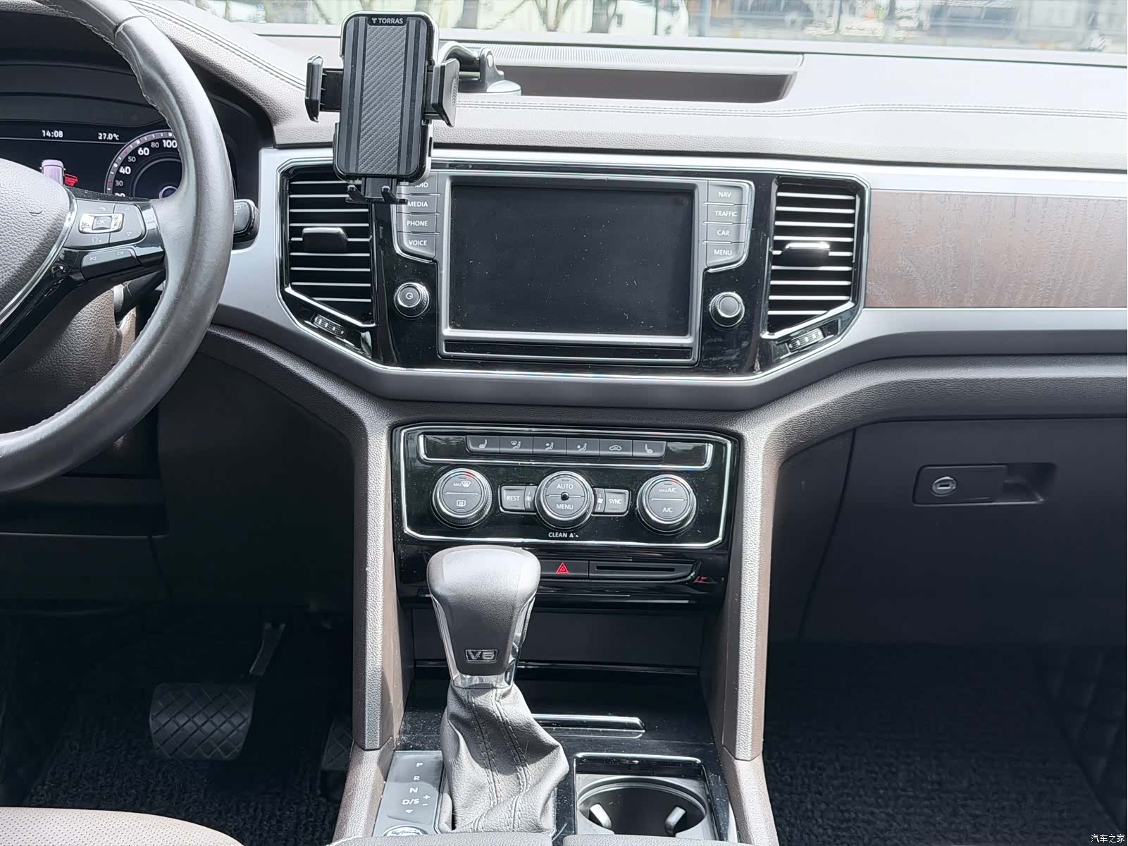 Volkswagen Teramont, 2017 15
