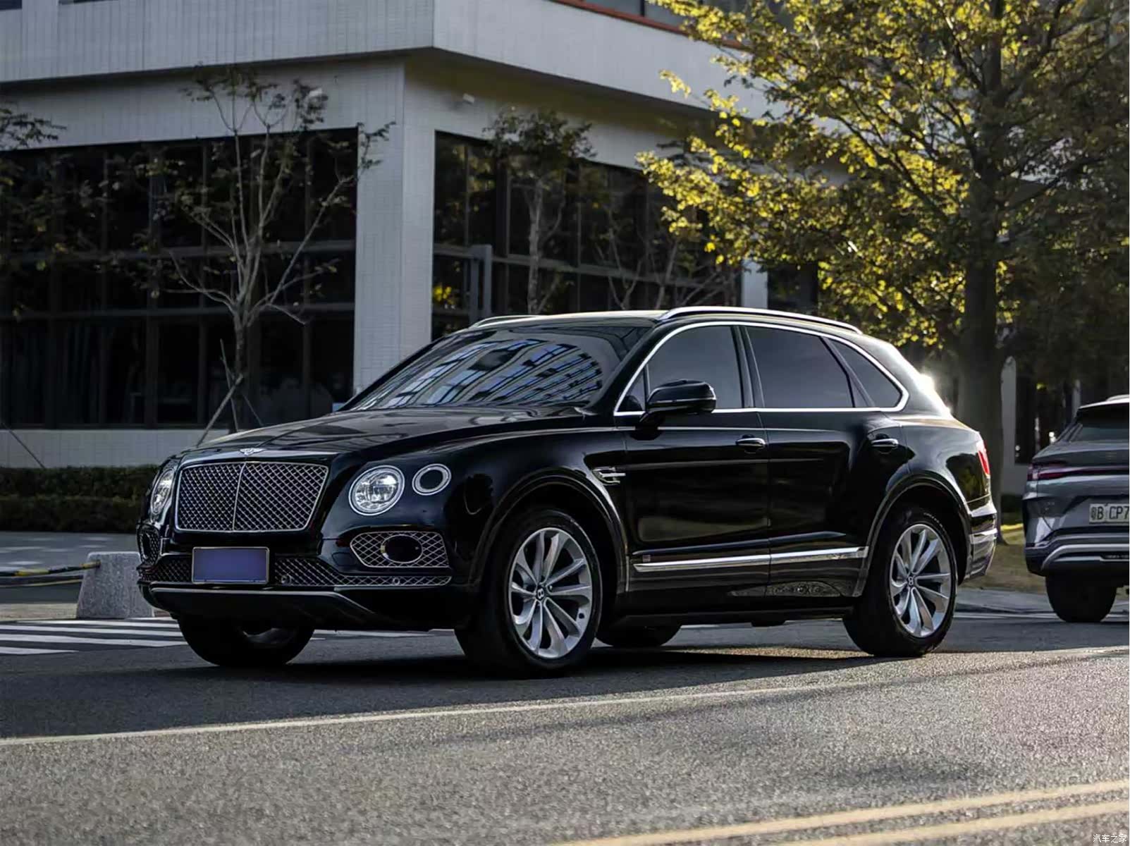 Bentley Bentayga, 2018 1