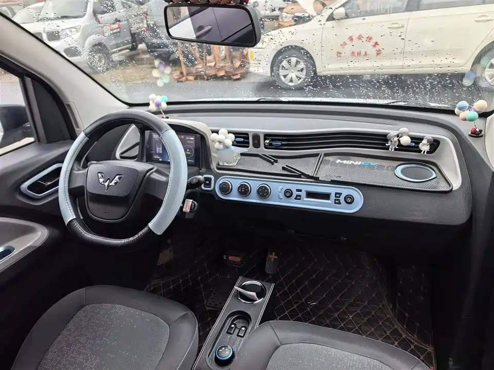 Wuling Hongguang MINIEV