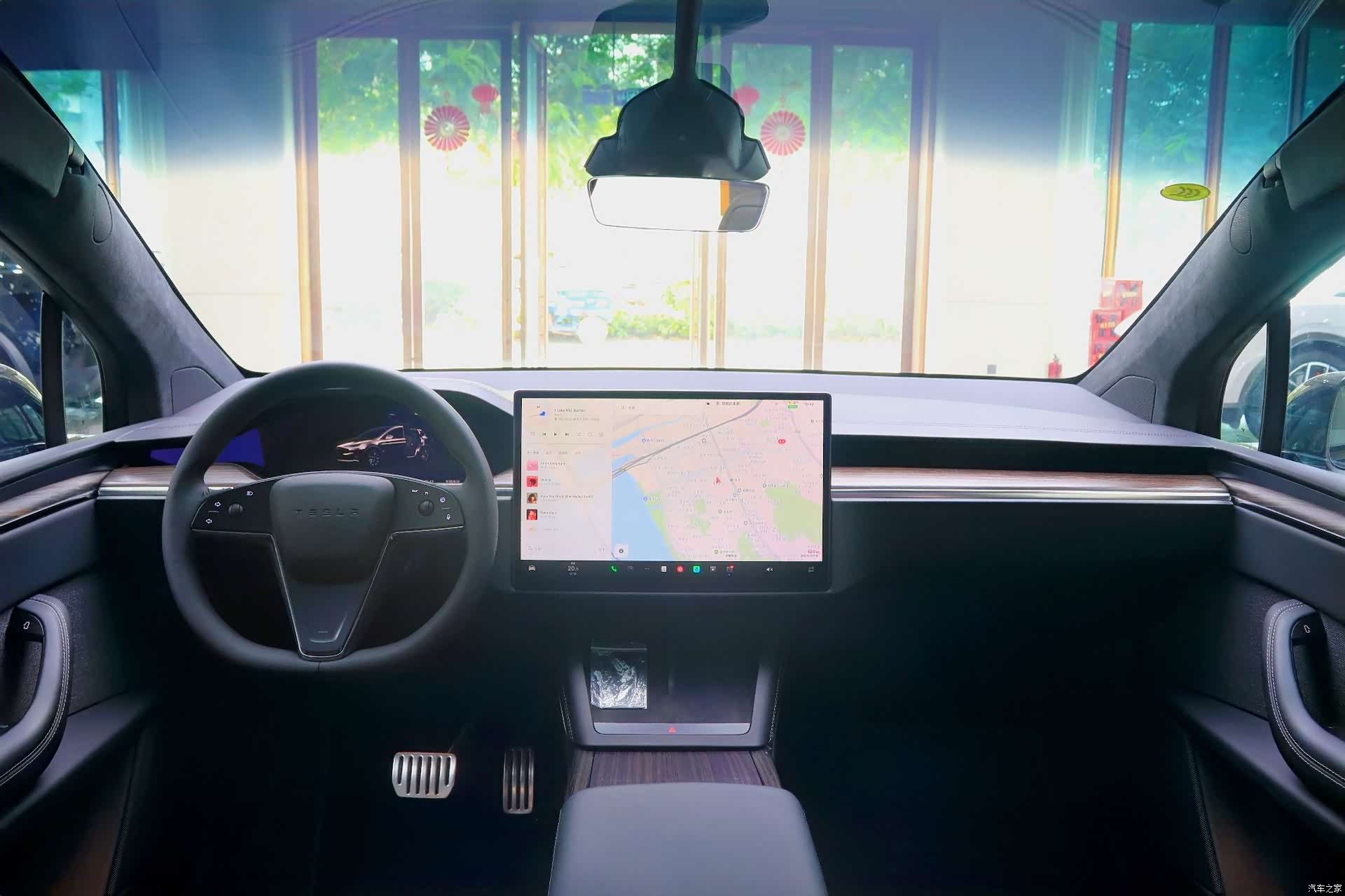 Tesla Model X, 2023 9