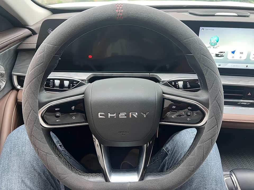 Chery Arrizo 8