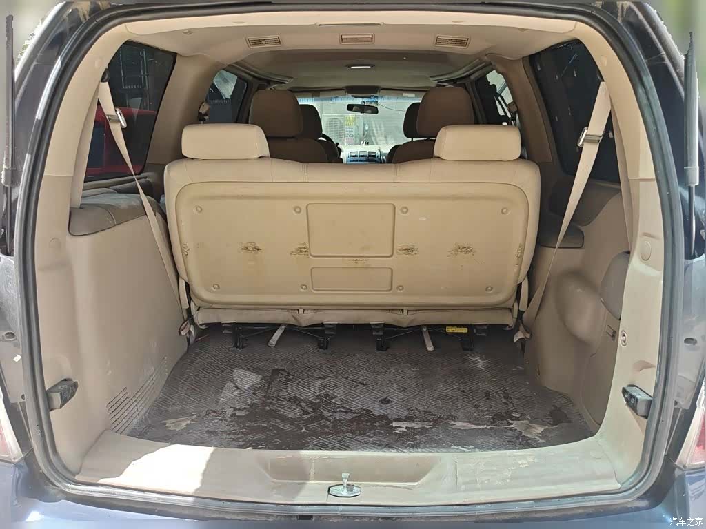 Buick GL8, 2015 10
