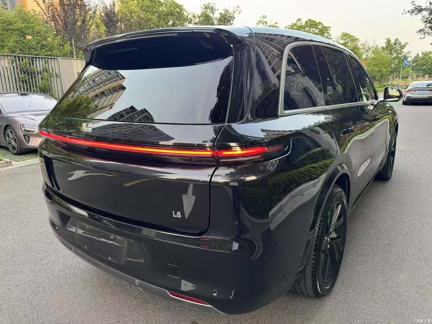 Li Auto L8, 2023 3
