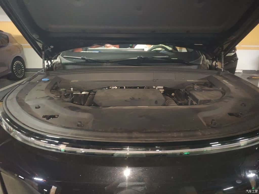 Li Auto L9, 2023 16