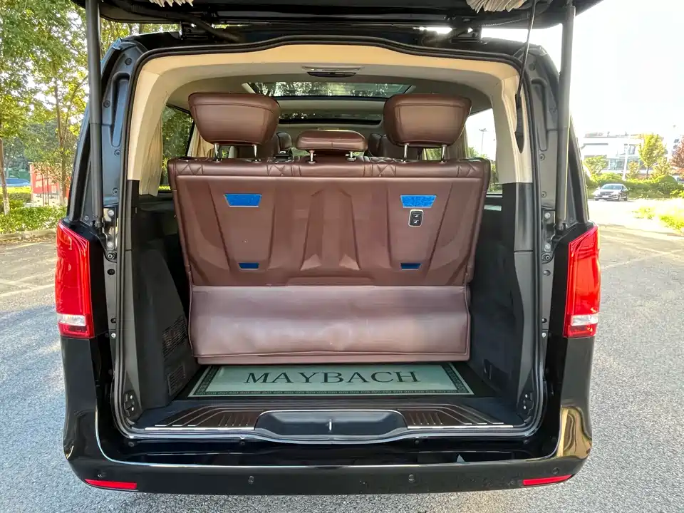 Mercedes-Benz V-class