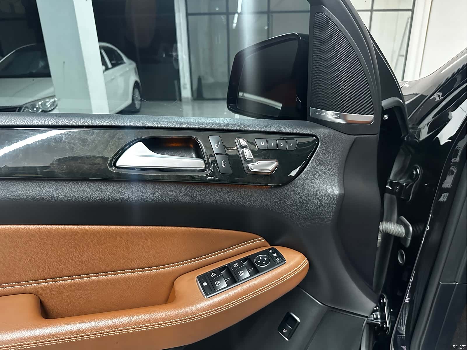 Mercedes-Benz GLE, 2017 11