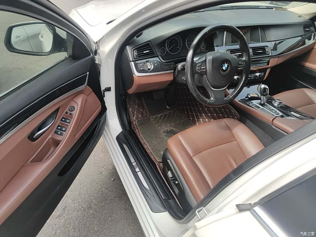 BMW 5 Series, 2017 16