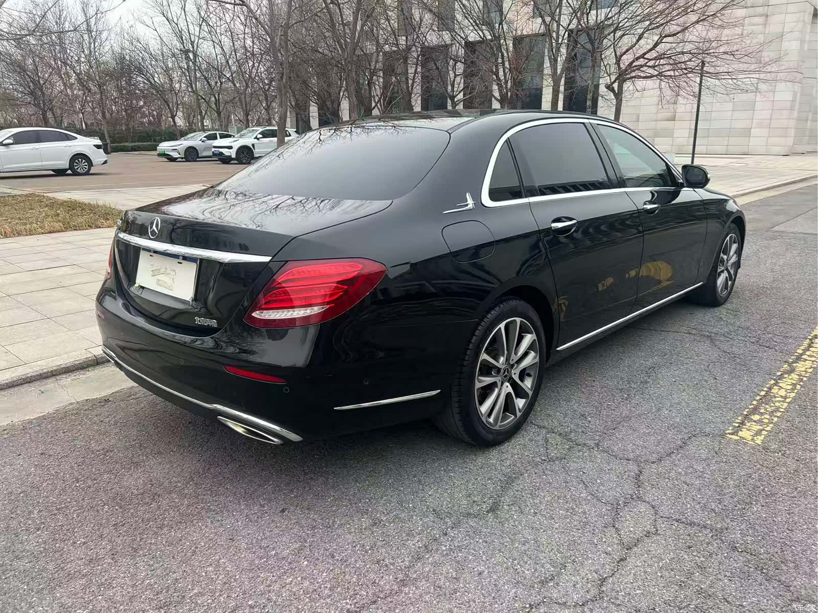 Mercedes-Benz E-Class, 2017 4