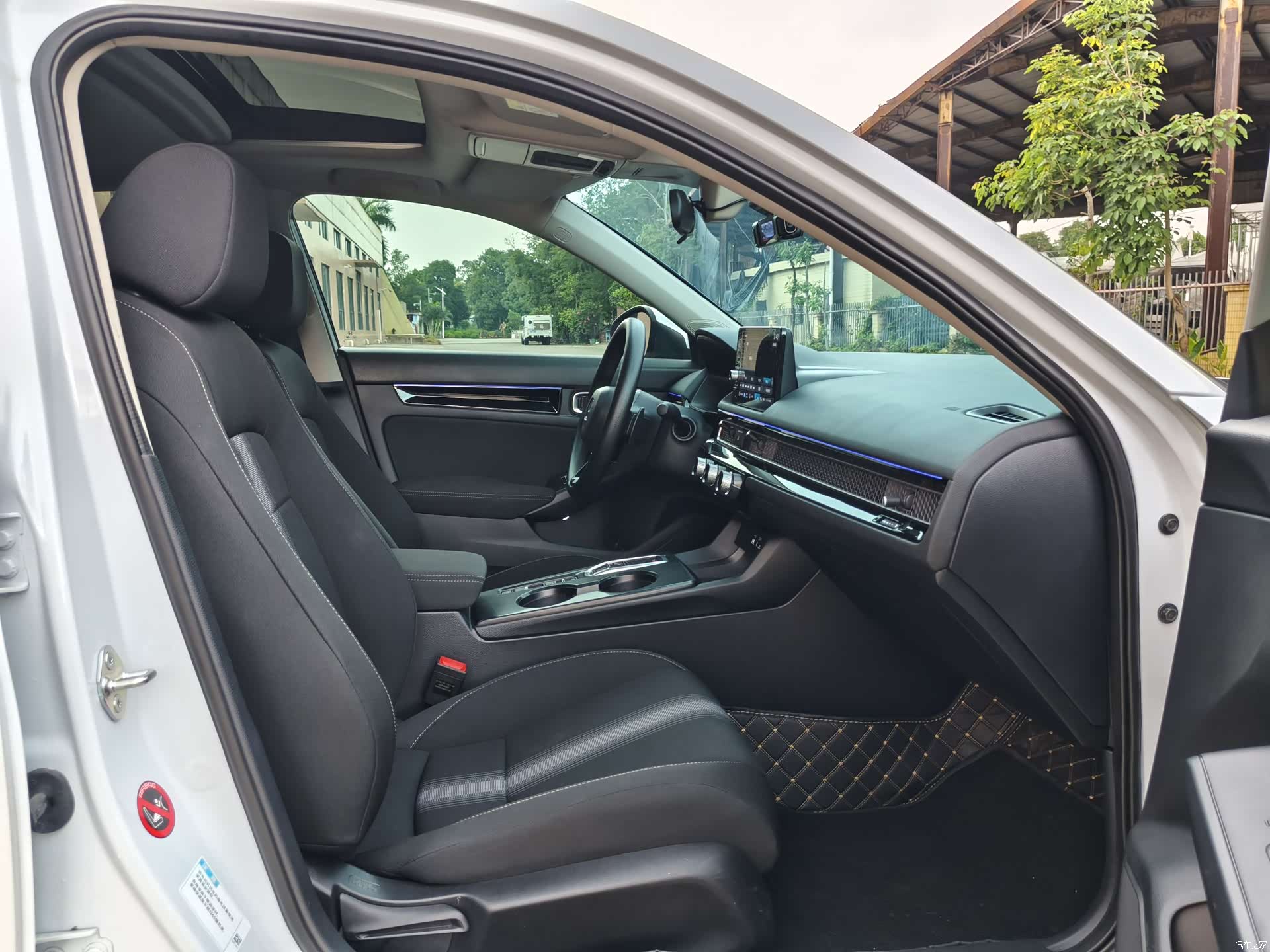 Honda Civic, 2025 11