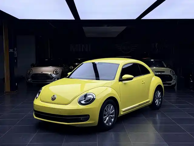 Volkswagen Beetle 2015 — купить из Китая под заказ