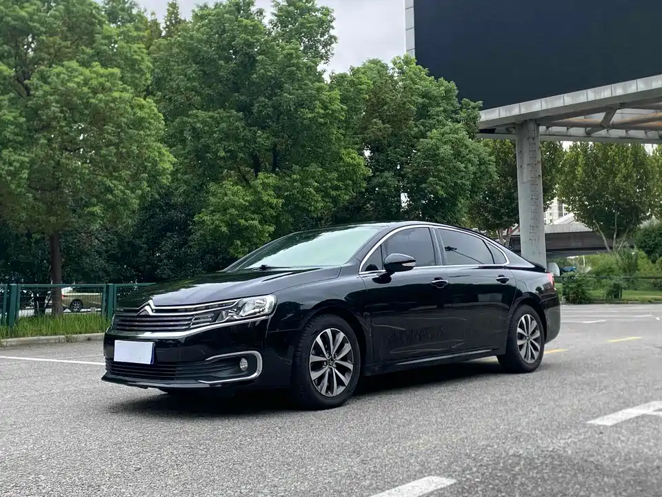 Citroen C6