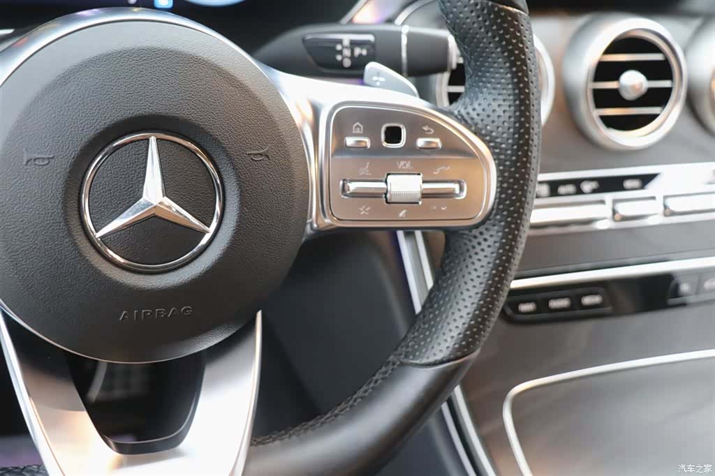 Mercedes-Benz C-Class, 2019 18