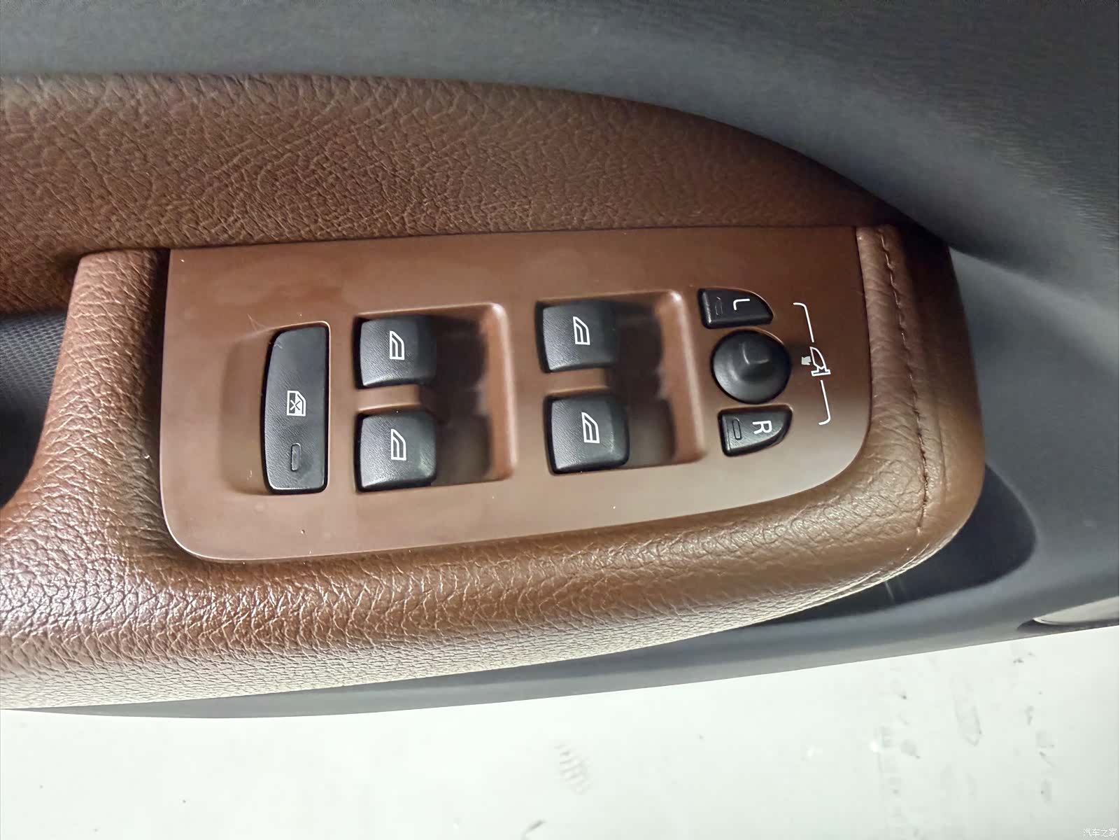 Volvo XC60, 2019 14