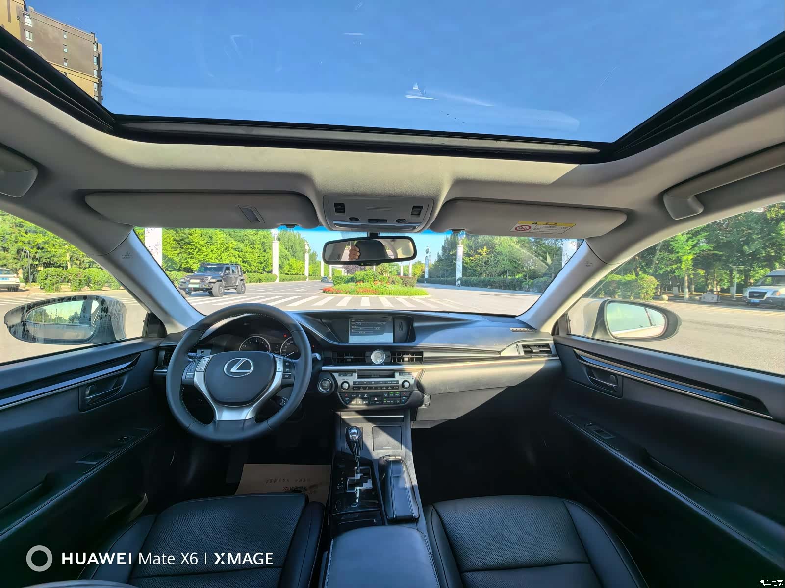Lexus ES, 2013 все фото