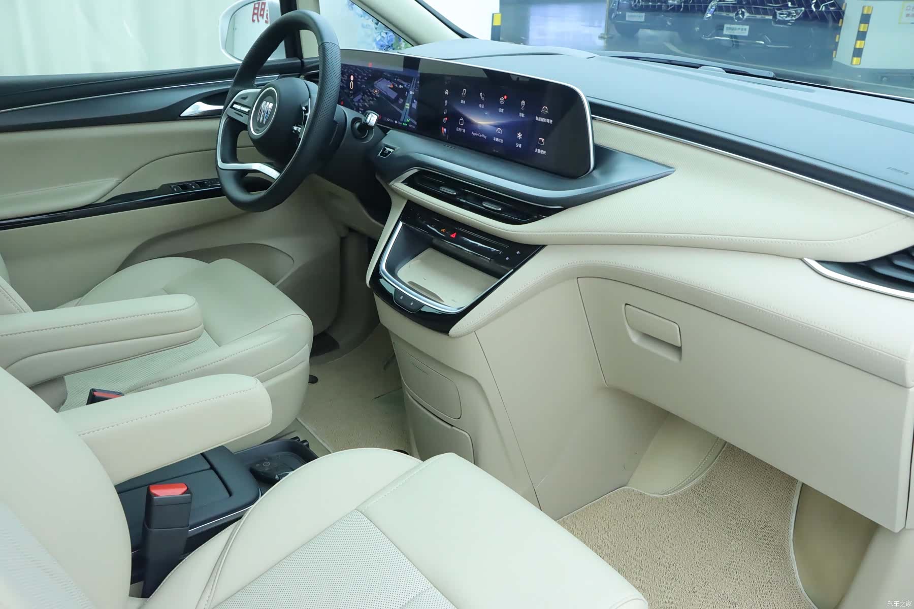 Buick GL8, 2025 9